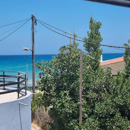 דירה Mastora Seaside *
