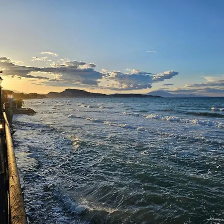 Mastora Seaside דירה *